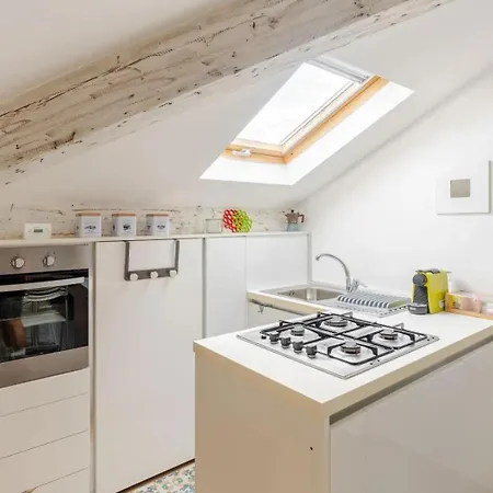 Lejlighed Mansarda In Pieno Centro - 500mt Da Ariston E Ciclabile Sanremo