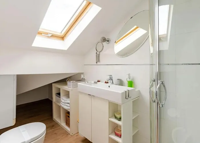 Mansarda In Pieno Centro - 500mt Da Ariston E Ciclabile Lejlighed